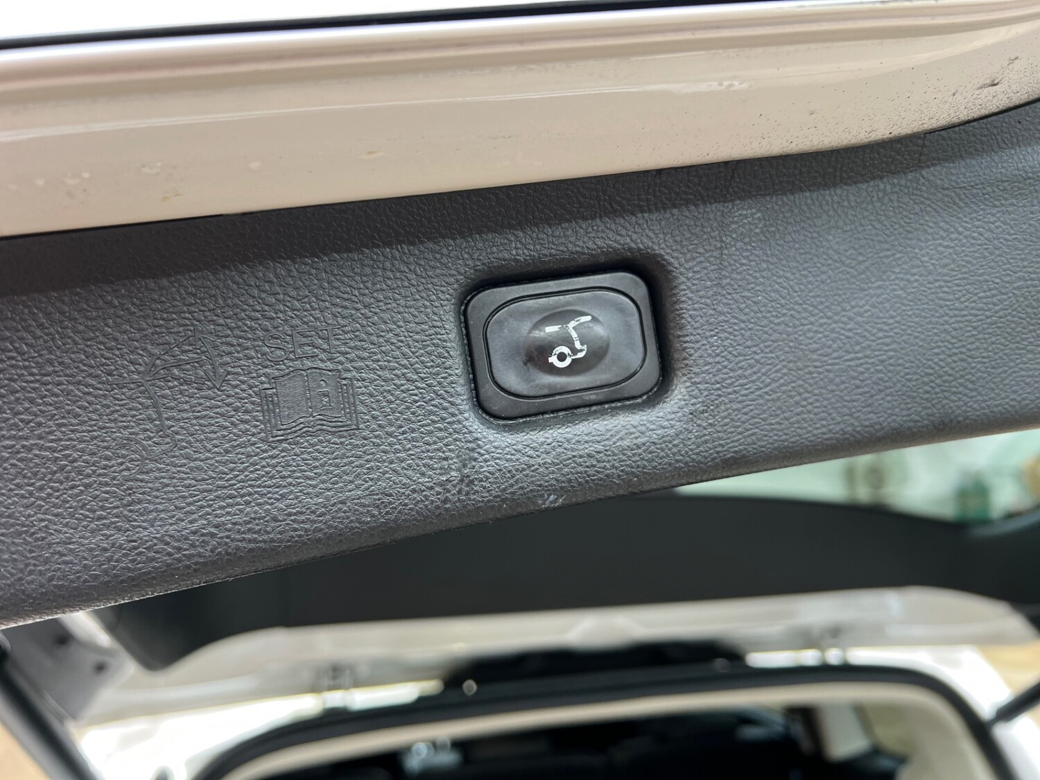 Used Ford S-Max 2019 for sale - 76848917: Photo 46