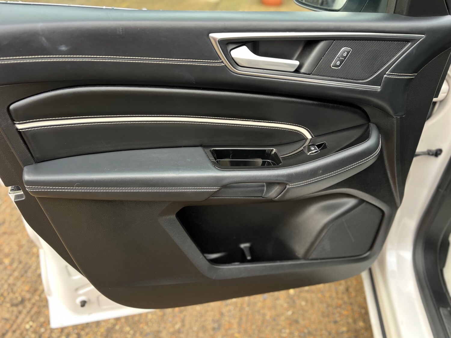 Used Ford S-Max 2019 for sale - 76848917: Photo 54