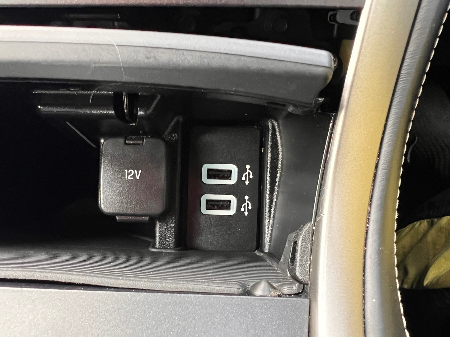 Used Ford S-Max 2019 for sale - 76848917: Photo 76