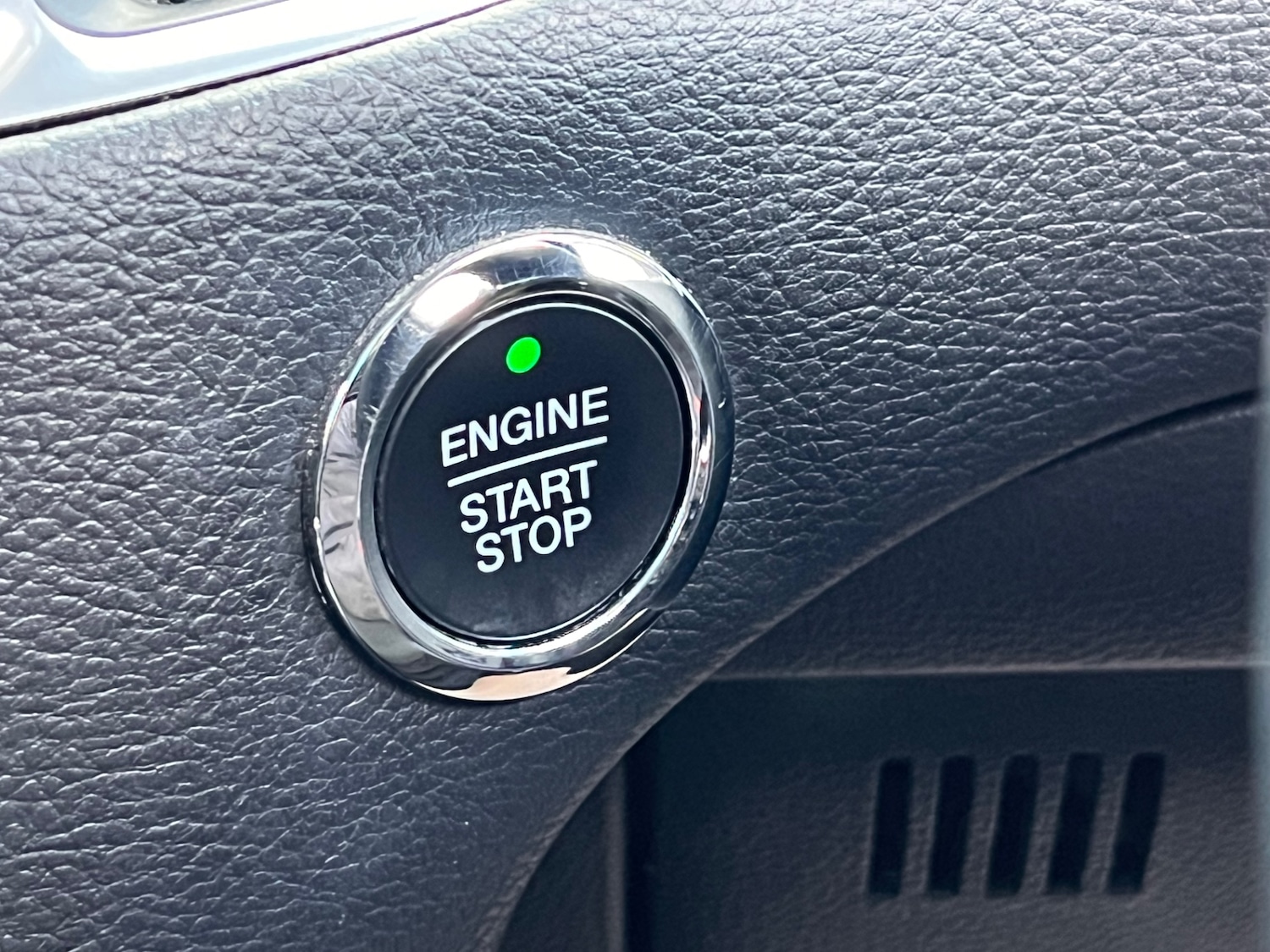 Used Ford Galaxy 2017 for sale - 78088592: Photo 28