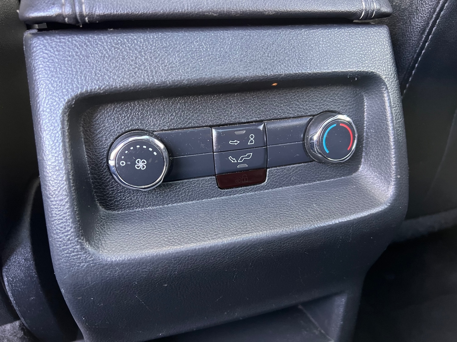 Used Ford Galaxy 2017 for sale - 78088592: Photo 57