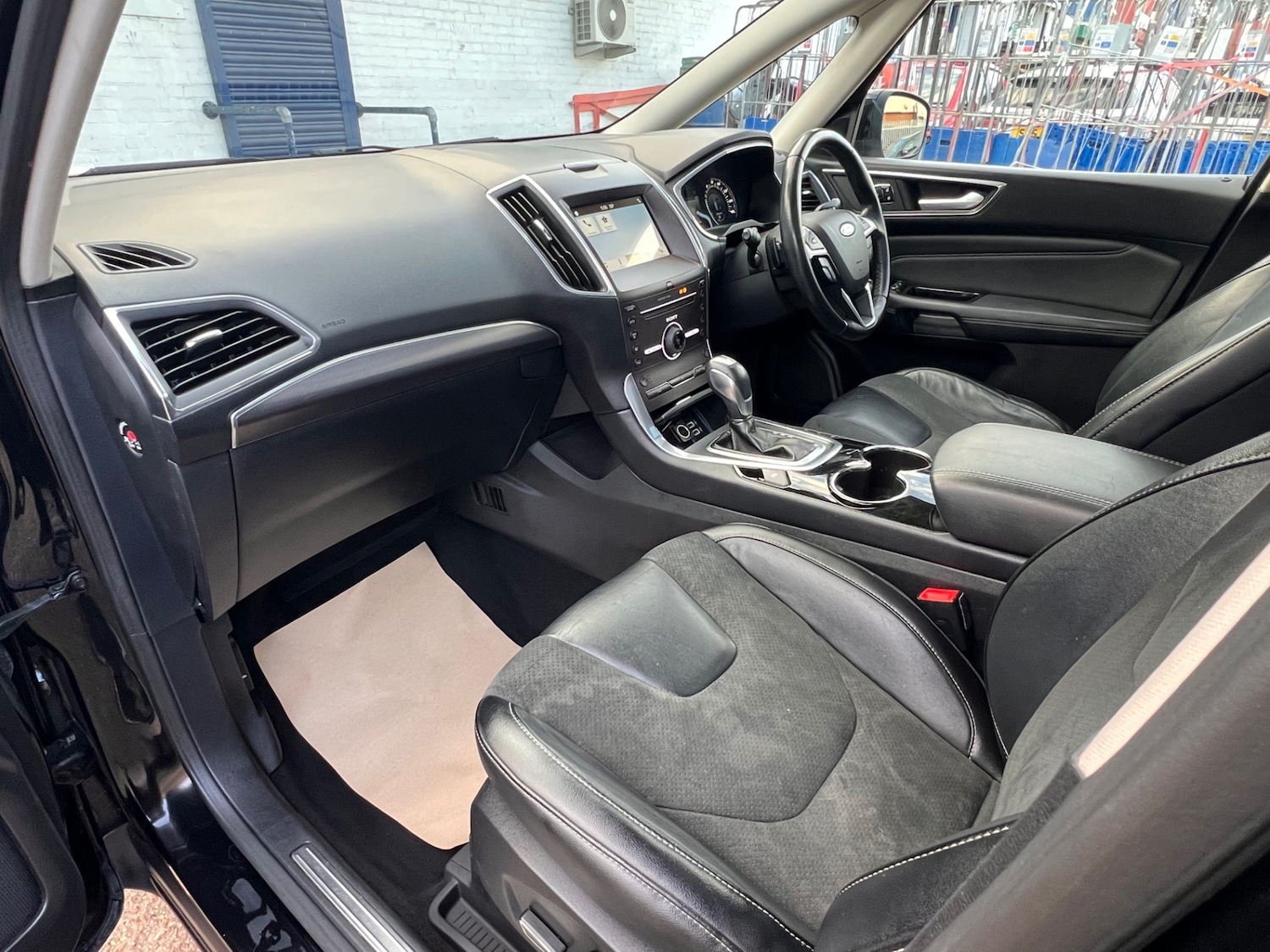 Used Ford Galaxy 2017 for sale - 78088592: Photo 68