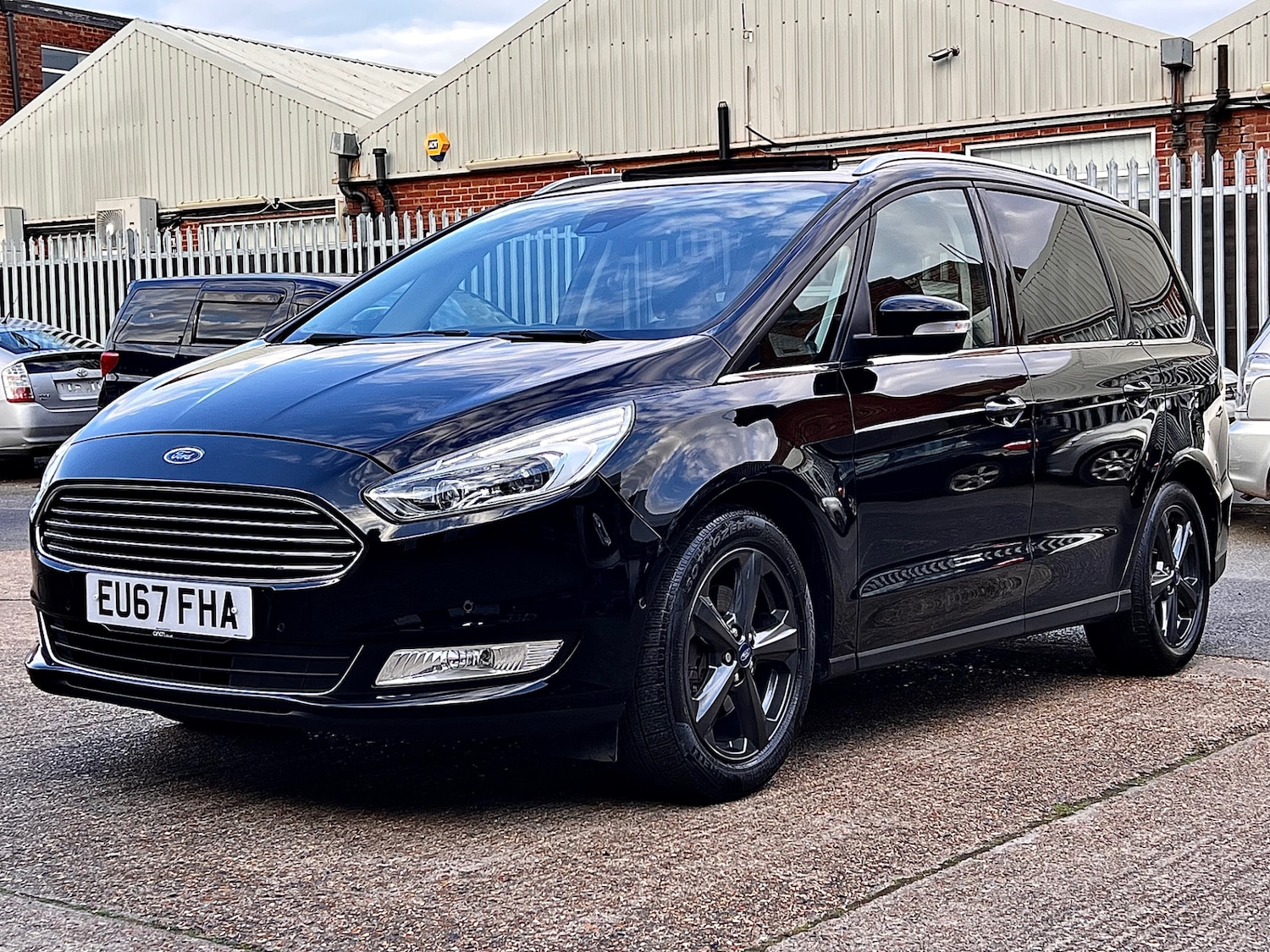 Used Ford Galaxy 2017 for sale - 78088592: Photo 9