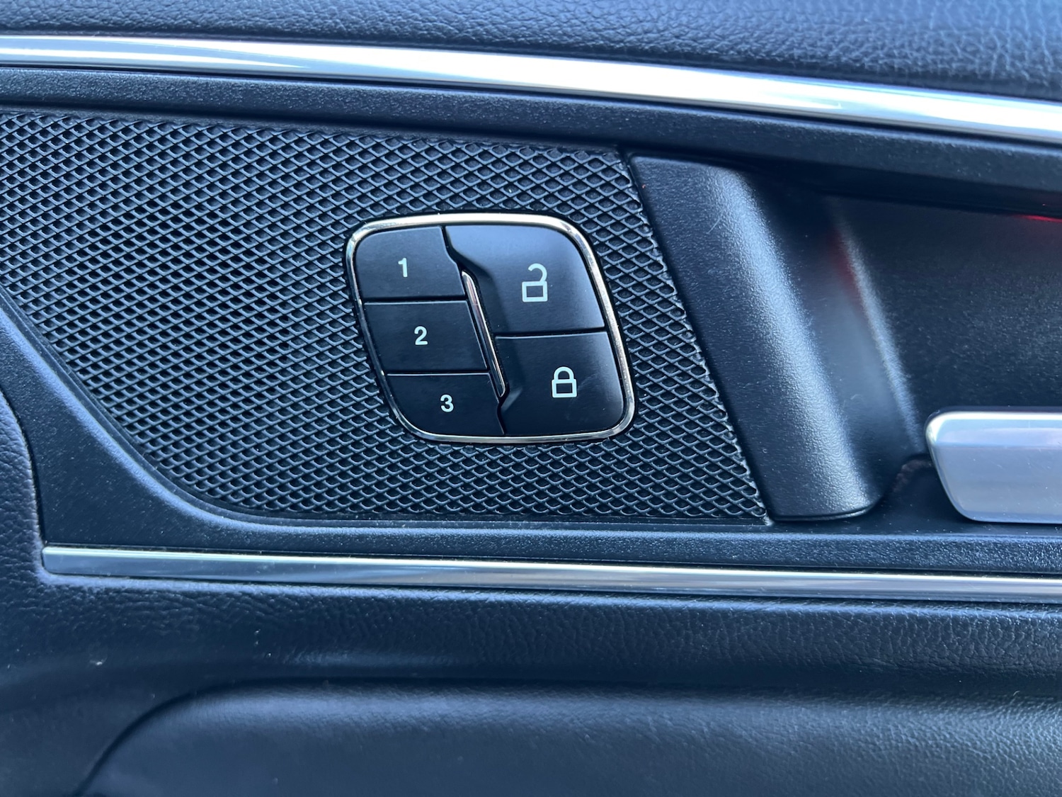 Used Ford Galaxy 2016 for sale - 76916272: Photo 12