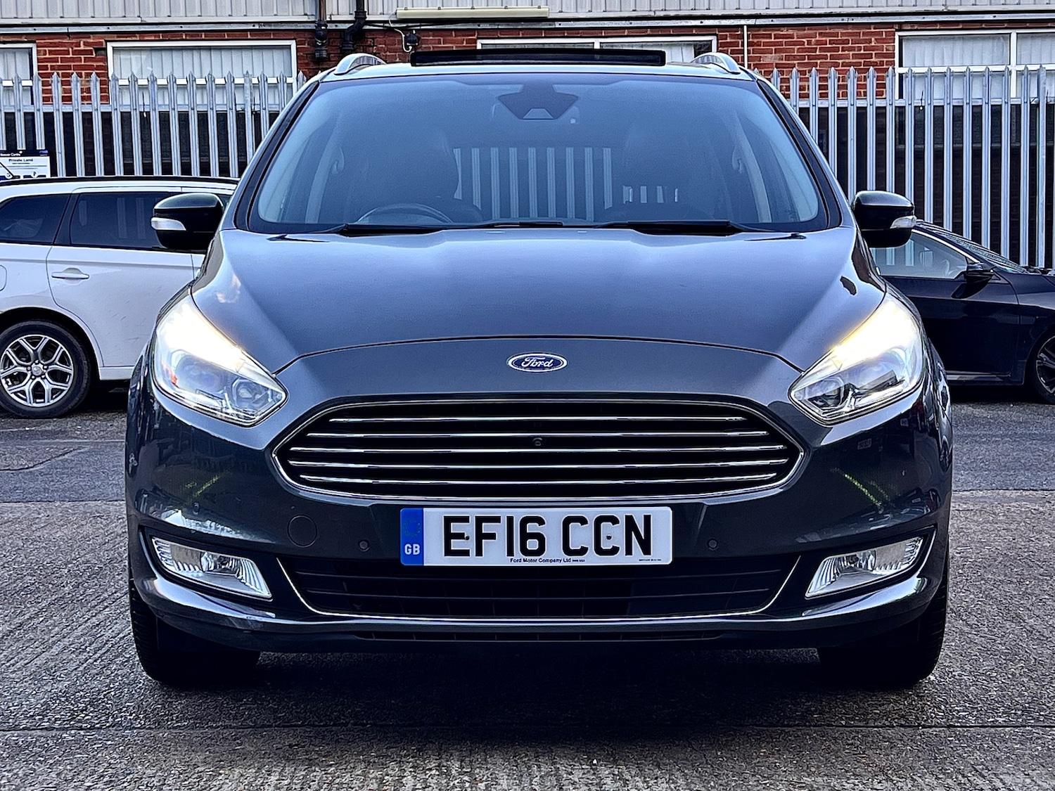 Used Ford Galaxy 2016 for sale - 76916272: Photo 18