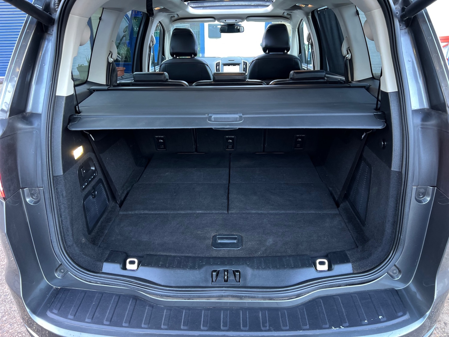 Used Ford Galaxy 2016 for sale - 76916272: Photo 55