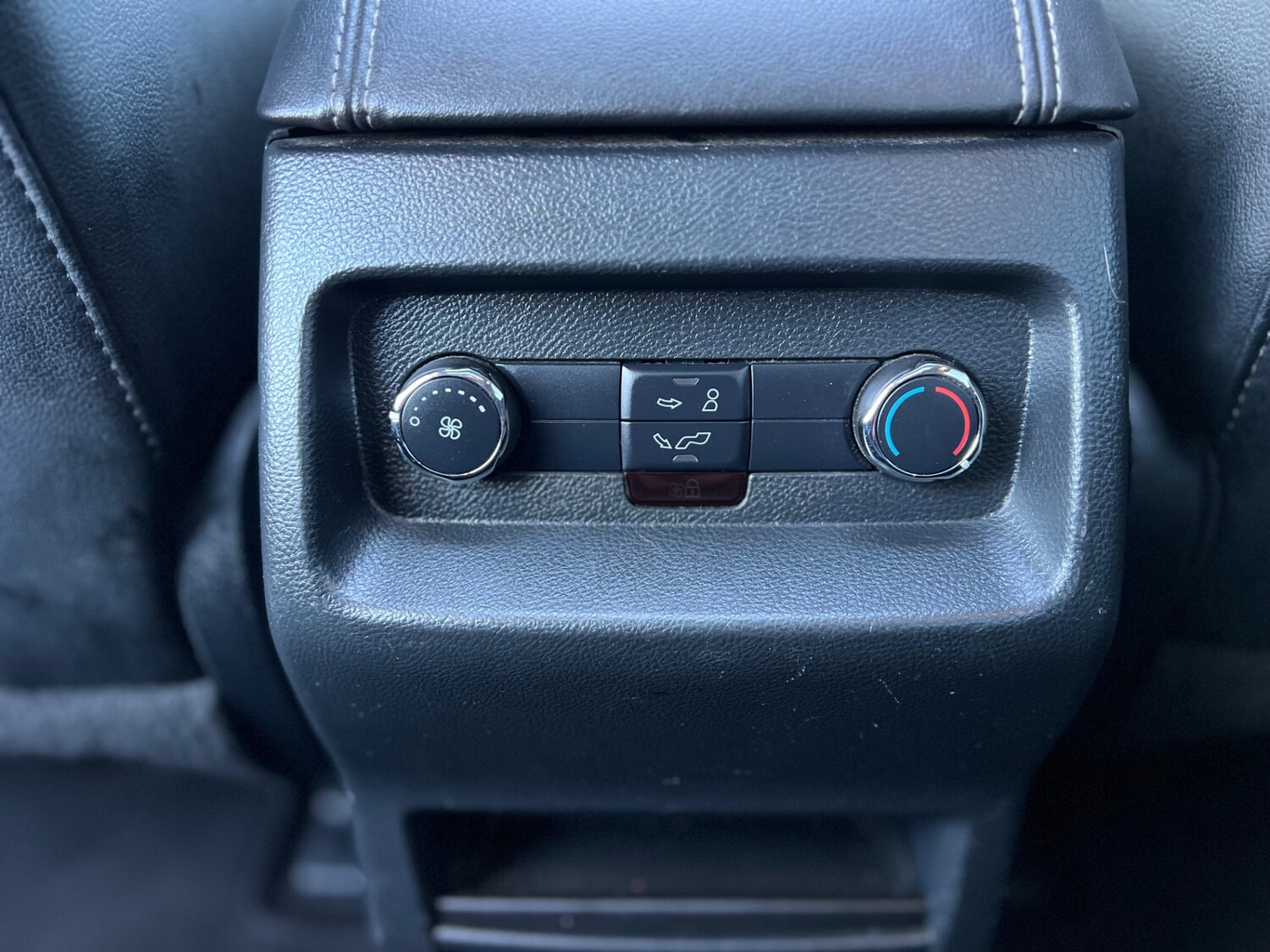 Used Ford Galaxy 2016 for sale - 76916272: Photo 60