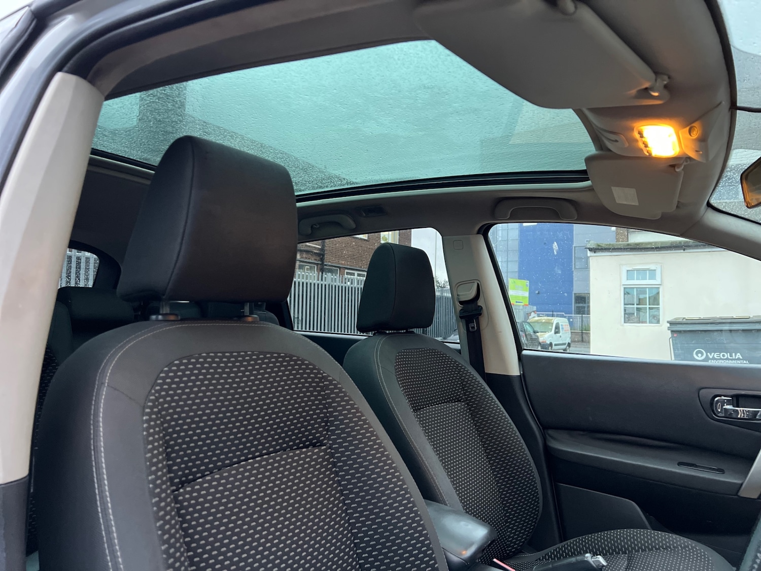 Used Nissan Qashqai+2 2009 for sale - 76864163: Photo 2