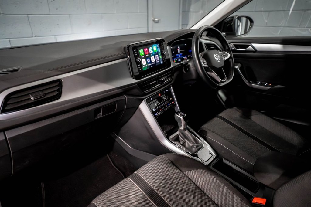 Used Volkswagen T-Roc 2022 for sale - 77785567: Photo 14