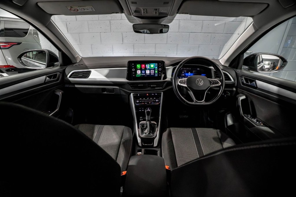 Used Volkswagen T-Roc 2022 for sale - 77785567: Photo 2