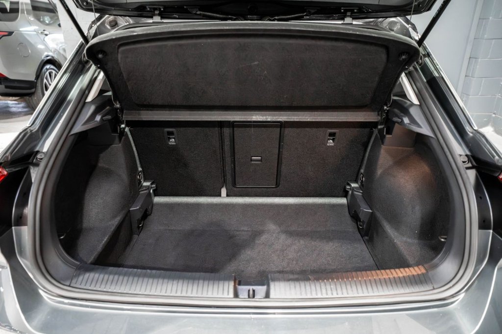 Used Volkswagen T-Roc 2022 for sale - 77785567: Photo 40