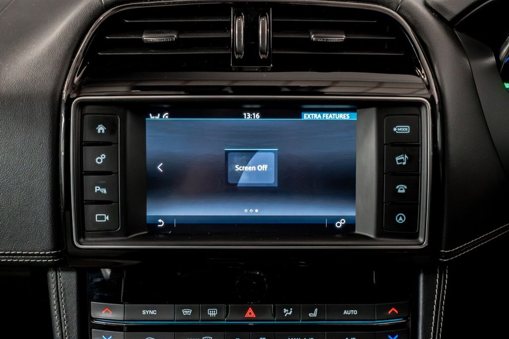 Used Jaguar F-Pace 2016 for sale - 77785581: Photo 38