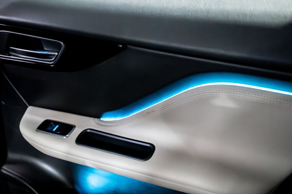 Used Jaguar F-Pace 2016 for sale - 77785581: Photo 42