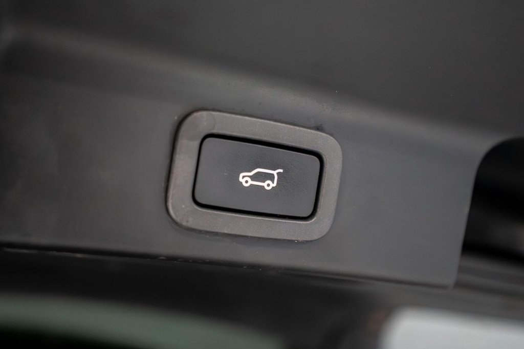 Used Jaguar F-Pace 2016 for sale - 77785581: Photo 50