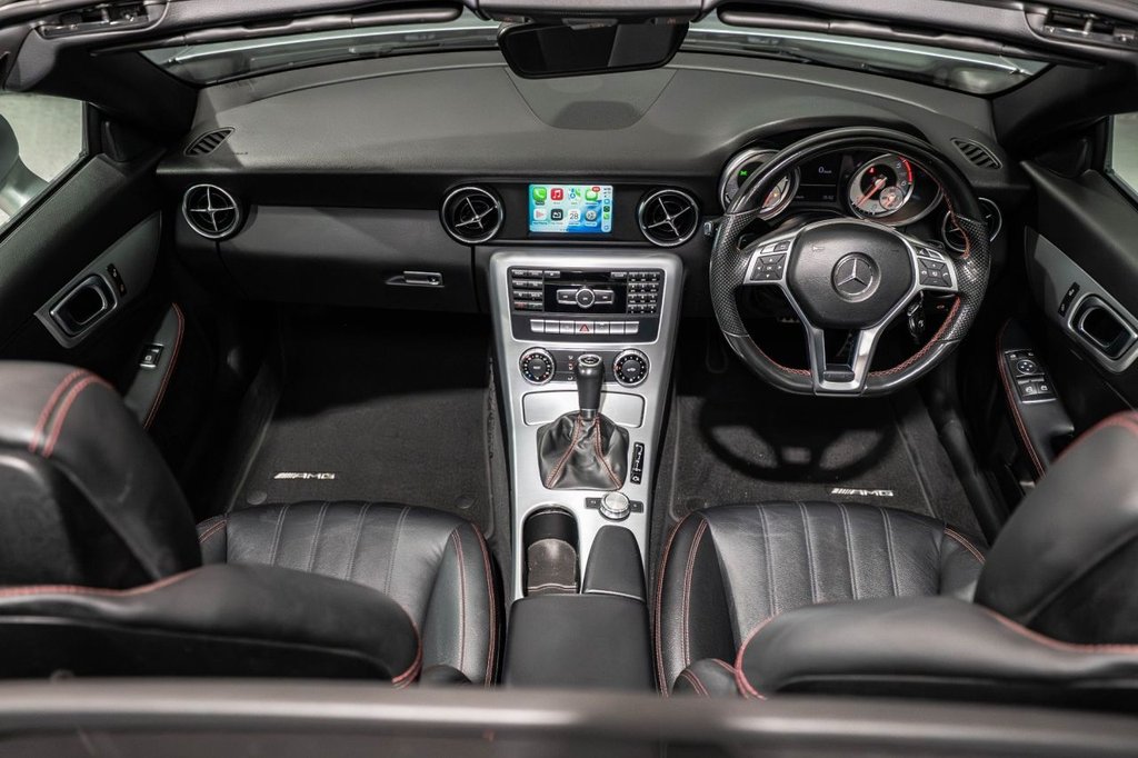 Used Mercedes-Benz SLK 2015 for sale - 77785572: Photo 2