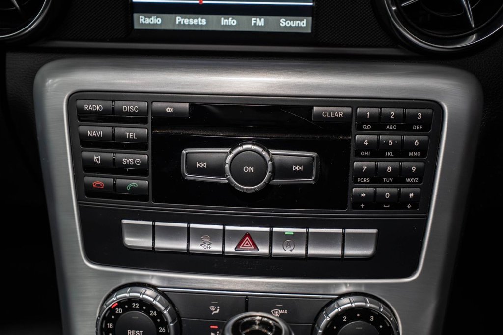 Used Mercedes-Benz SLK 2015 for sale - 77785572: Photo 27