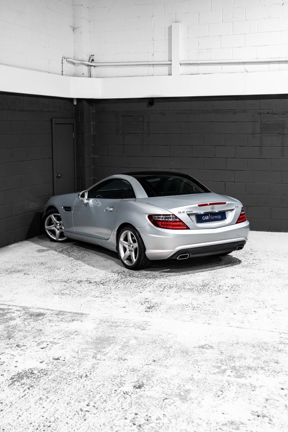 Used Mercedes-Benz SLK 2015 for sale - 77785572: Photo 35