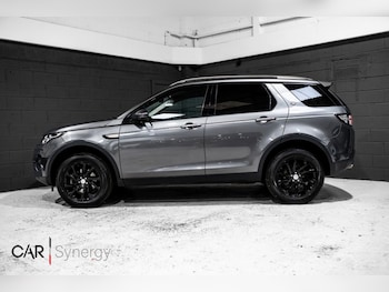 Used Land Rover Discovery Sport 2017 for sale - 78501398: Photo