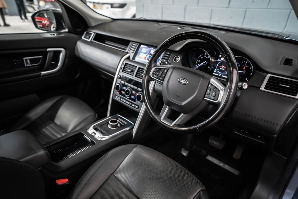 Used Land Rover Discovery Sport 2017 for sale - 78181159: Photo 12