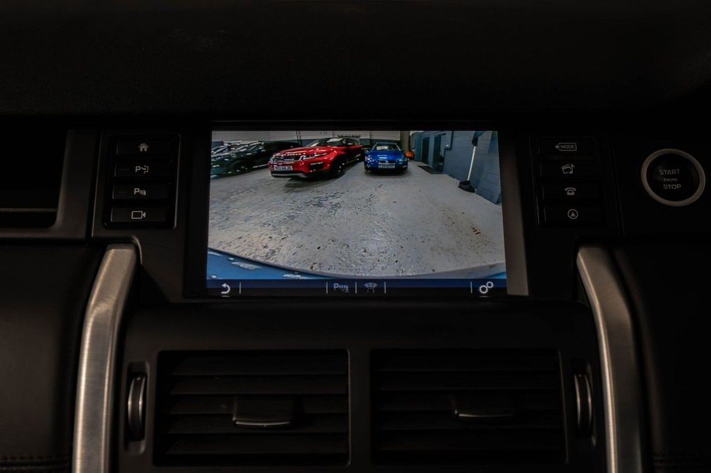 Used Land Rover Discovery Sport 2017 for sale - 78181159: Photo 39