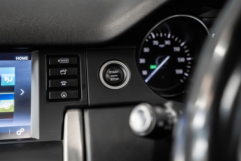 Used Land Rover Discovery Sport 2017 for sale - 78181159: Photo 40