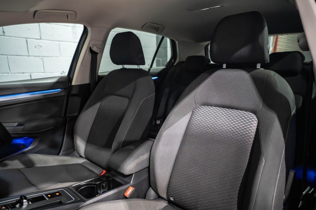 Used Volkswagen Golf 2021 for sale - 77785579: Photo 21