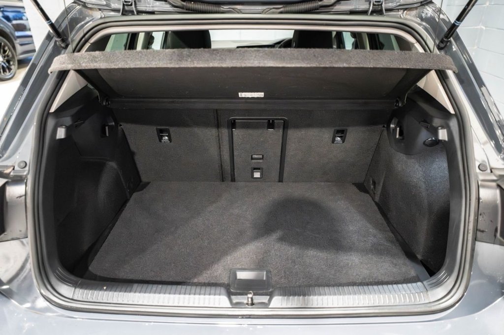 Used Volkswagen Golf 2021 for sale - 77785579: Photo 46