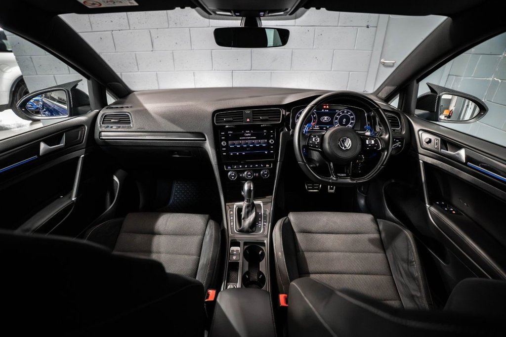 Used Volkswagen Golf 2019 for sale - 77991002: Photo 2