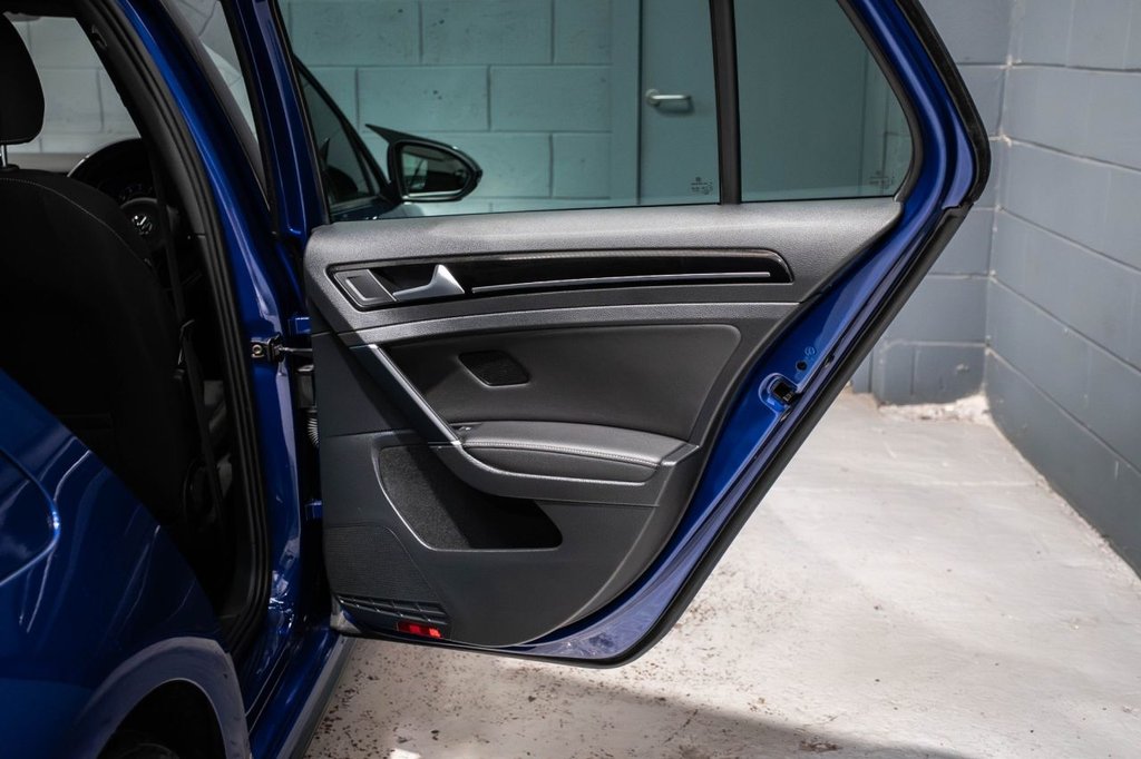 Used Volkswagen Golf 2019 for sale - 77991002: Photo 24