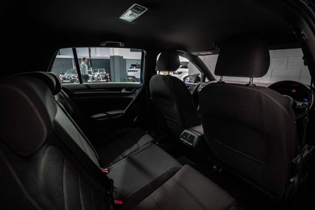 Used Volkswagen Golf 2019 for sale - 77991002: Photo 25