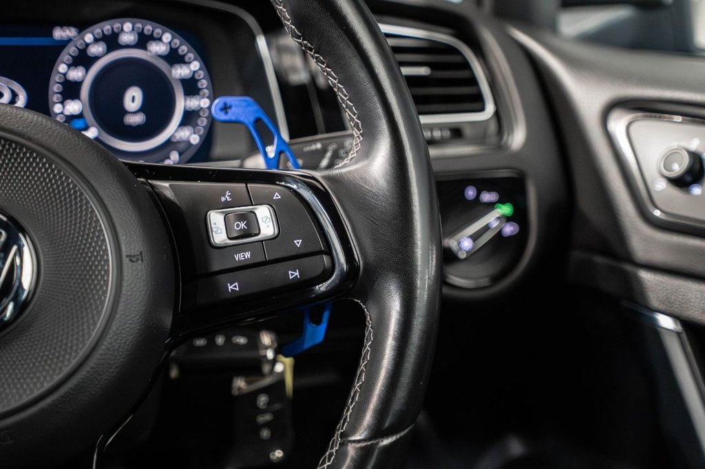 Used Volkswagen Golf 2019 for sale - 77991002: Photo 31