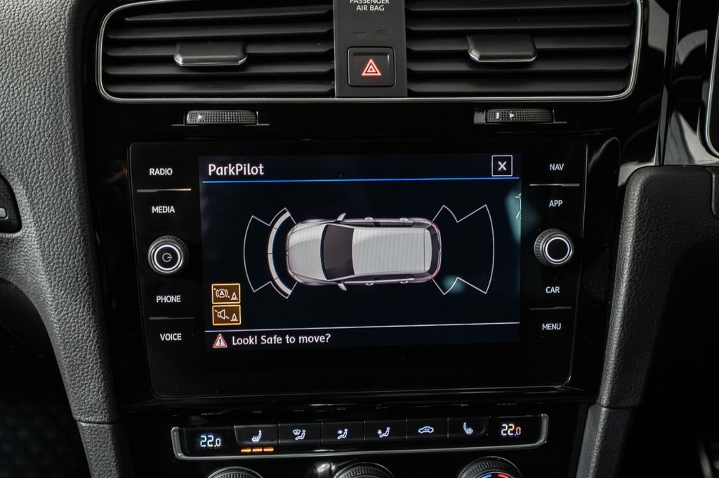 Used Volkswagen Golf 2019 for sale - 77991002: Photo 34