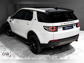 Used Land Rover Discovery Sport 2019 for sale - 78256997: Photo