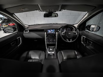 Used Land Rover Discovery Sport 2019 for sale - 78330869: Photo