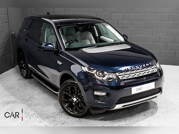 Used Land Rover Discovery Sport 2017 for sale - 78017130: Photo