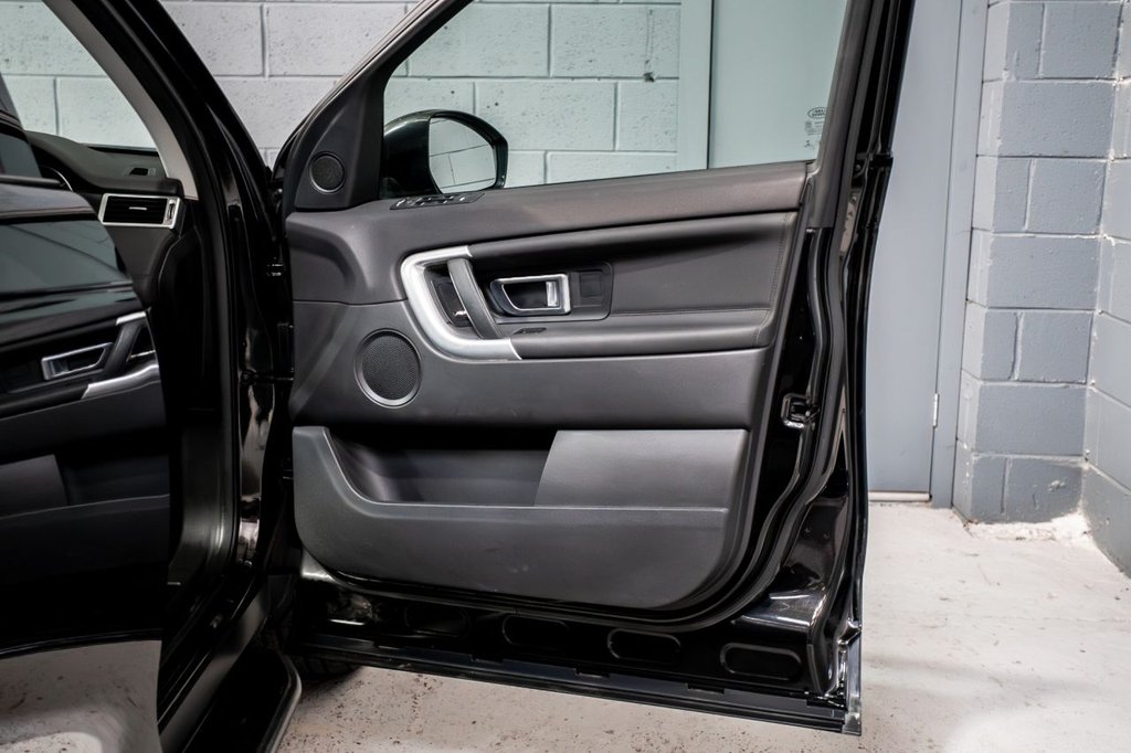 Used Land Rover Discovery Sport 2017 for sale - 78003121: Photo 9