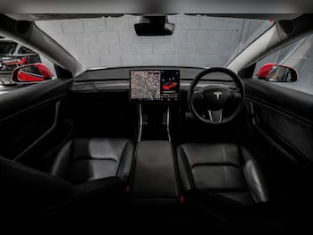 Used Tesla Model 3 2019 for sale - 78583122: Photo