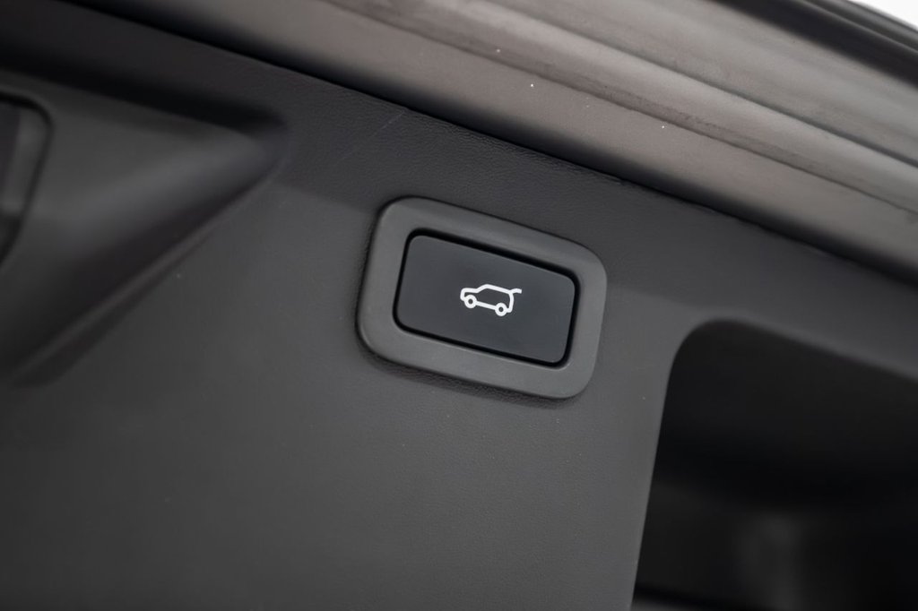 Used Land Rover Discovery Sport 2016 for sale - 78154209: Photo 42