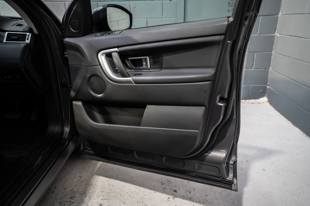 Used Land Rover Discovery Sport 2016 for sale - 78154209: Photo 9