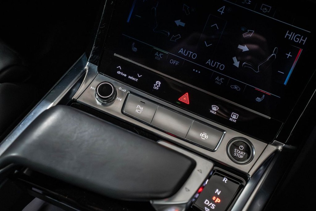 Used Audi e-tron 2022 for sale - 77785574: Photo 46