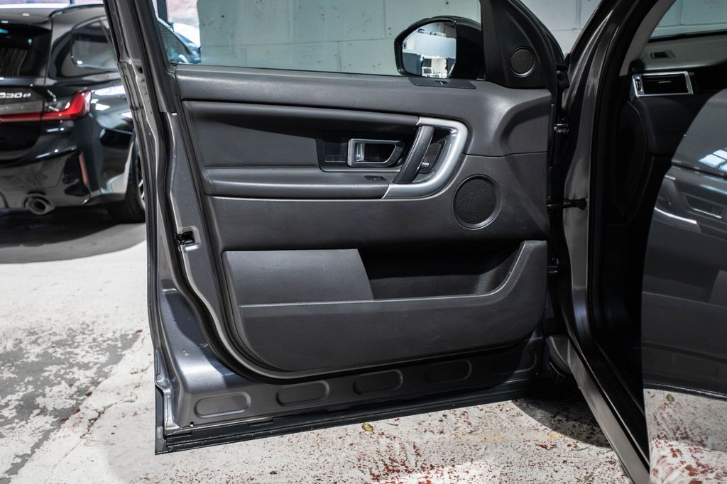 Used Land Rover Discovery Sport 2016 for sale - 78166913: Photo 16