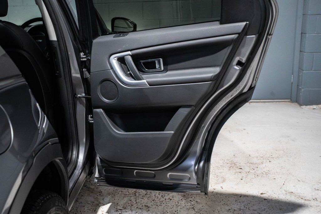 Used Land Rover Discovery Sport 2016 for sale - 78166913: Photo 24