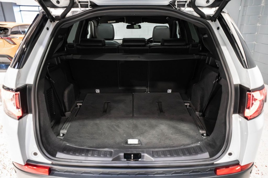 Used Land Rover Discovery Sport 2018 for sale - 77785577: Photo 42