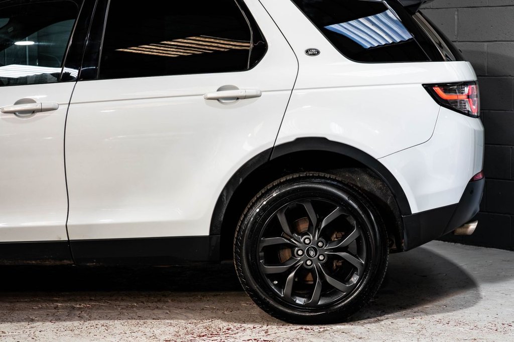 Used Land Rover Discovery Sport 2018 for sale - 77785577: Photo 48