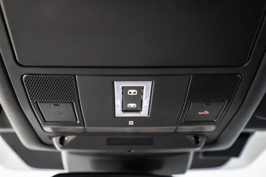 Used Land Rover Discovery Sport 2017 for sale - 77785585: Photo 38