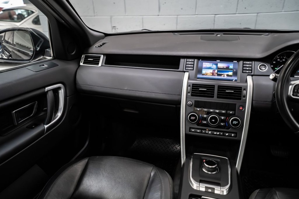 Used Land Rover Discovery Sport 2018 for sale - 78181642: Photo 27