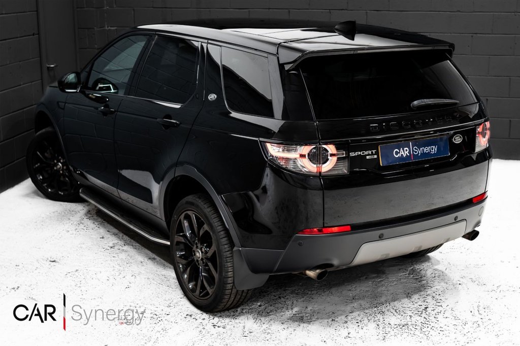 Used Land Rover Discovery Sport 2018 for sale - 78181642: Photo 3