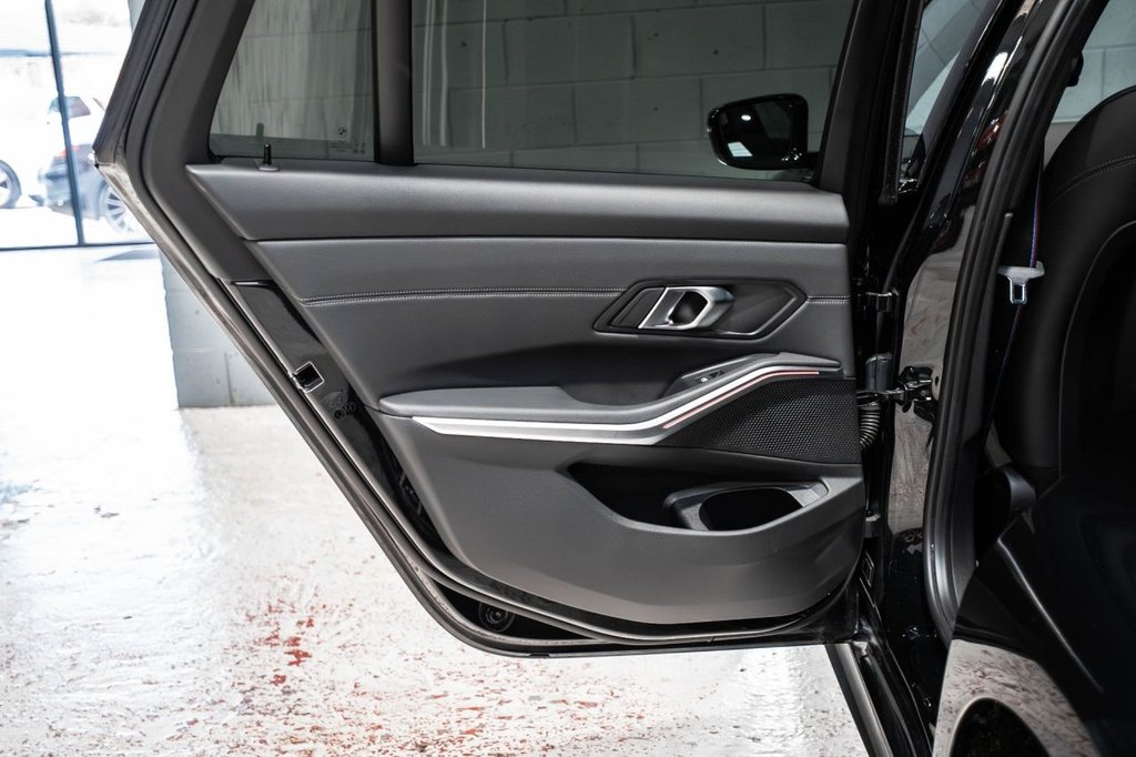 Used BMW 3 Series 2024 for sale - 77785566: Photo 19