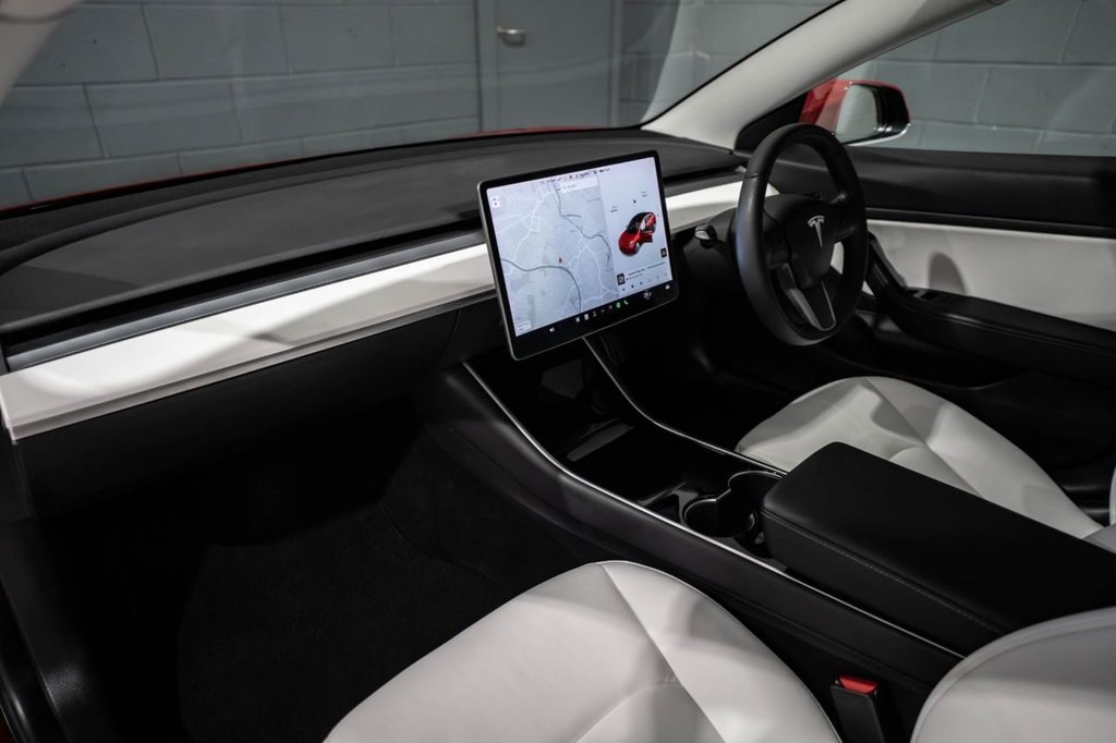 Used Tesla Model 3 2019 for sale - 77785570: Photo 16