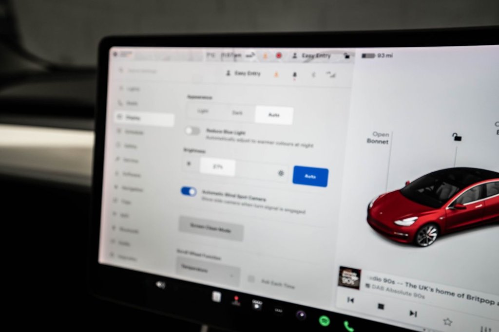 Used Tesla Model 3 2019 for sale - 77785570: Photo 38